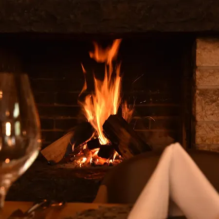 The Dom Operated By Dorint 萨斯费